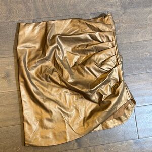 DO+BE Metallic Gold Mini Skirt